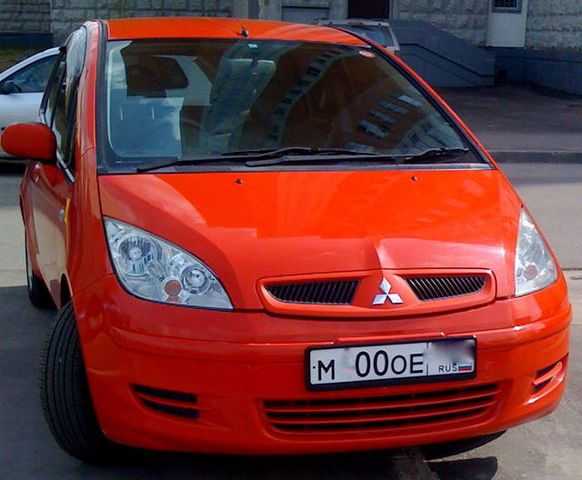 2003 Mitsubishi Colt