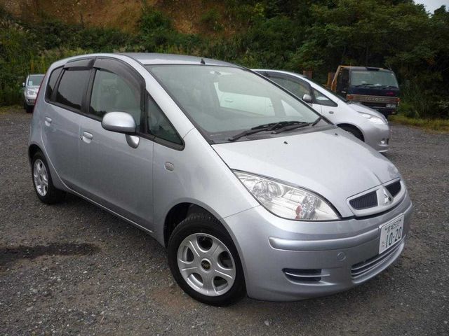 2003 Mitsubishi Colt