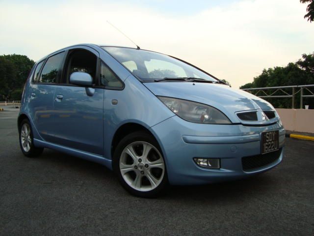 2003 Mitsubishi Colt