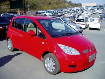 2003 Mitsubishi Colt