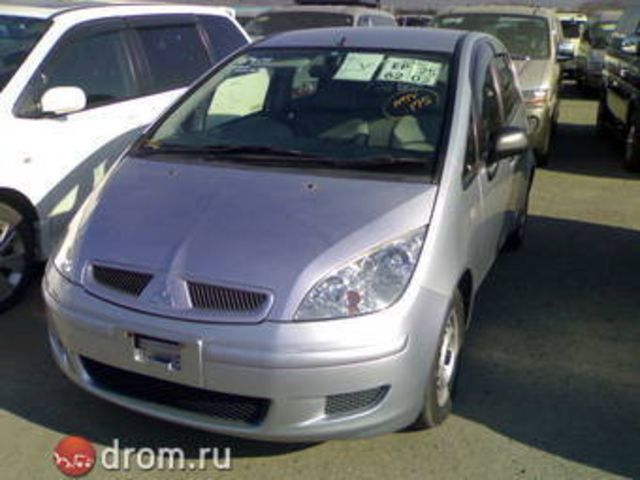 2003 Mitsubishi Colt