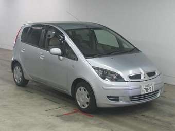 2003 Mitsubishi Colt Images