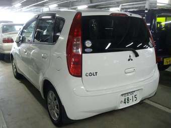 2003 Mitsubishi Colt Pictures