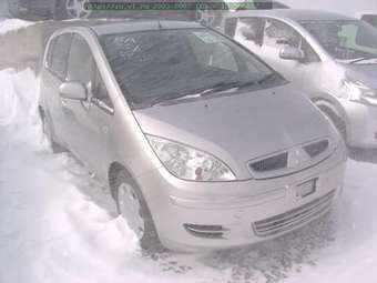 2003 Mitsubishi Colt