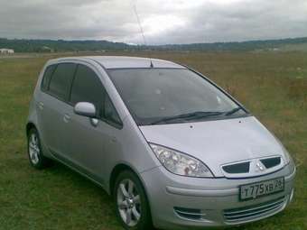 2003 Mitsubishi Colt