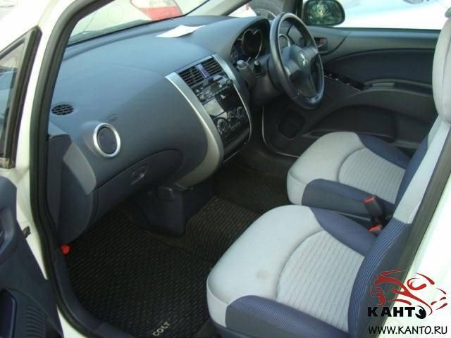 2003 Mitsubishi Colt