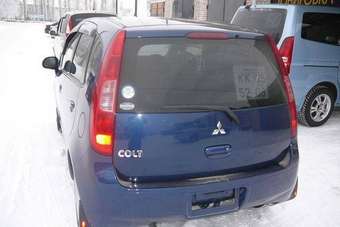 2003 Mitsubishi Colt Pics