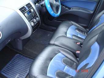 2003 Mitsubishi Colt Wallpapers