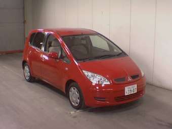 2003 Mitsubishi Colt Photos