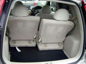 2003 Mitsubishi Colt Photos