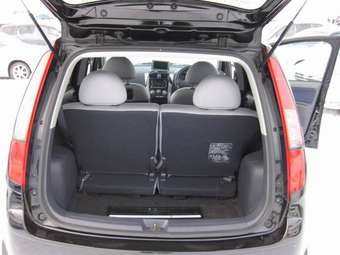 2003 Mitsubishi Colt Photos
