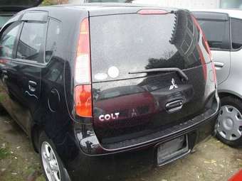 2003 Mitsubishi Colt Pictures