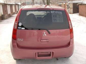 2003 Mitsubishi Colt Pictures