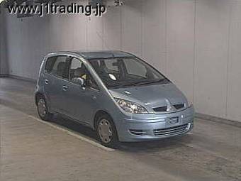 2003 Mitsubishi Colt Pictures