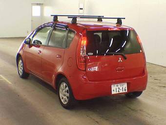 2003 Mitsubishi Colt Photos