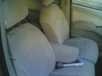 2003 Mitsubishi Colt Photos