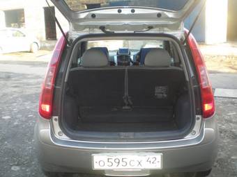 2003 Mitsubishi Colt Pictures