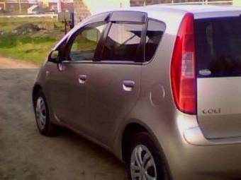 2003 Mitsubishi Colt Pictures