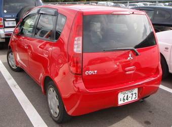 2003 Mitsubishi Colt Photos