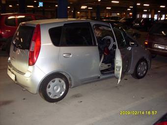 2003 Mitsubishi Colt