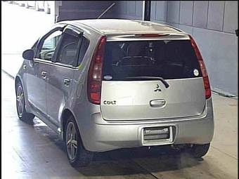 2003 Mitsubishi Colt Photos