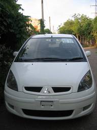 2003 Mitsubishi Colt Photos