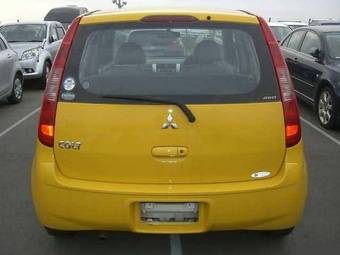 2003 Mitsubishi Colt Pictures