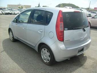 2003 Mitsubishi Colt Photos