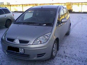 2003 Mitsubishi Colt Pics