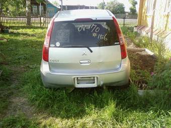 2003 Mitsubishi Colt Pictures