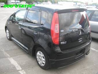 2003 Mitsubishi Colt Photos