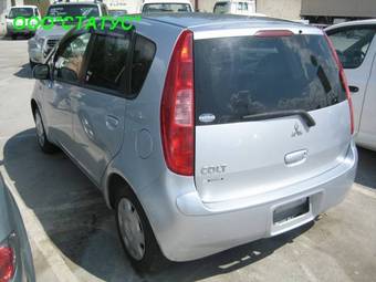 2003 Mitsubishi Colt Photos