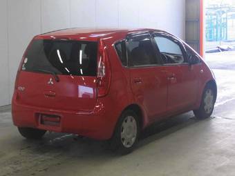 2003 Mitsubishi Colt Pictures