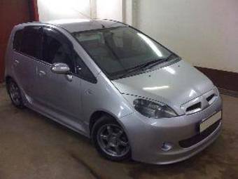 2003 Mitsubishi Colt Pics