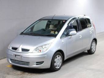 2003 Mitsubishi Colt