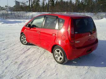2003 Mitsubishi Colt Wallpapers