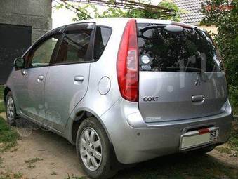 2003 Mitsubishi Colt Photos