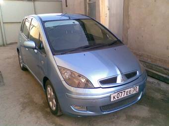 2003 Mitsubishi Colt Pictures