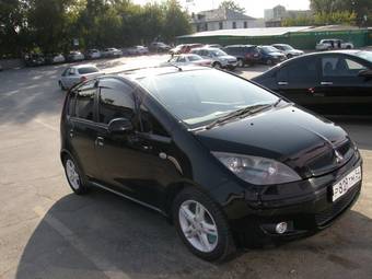 2003 Mitsubishi Colt