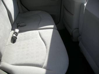 2003 Mitsubishi Colt Photos