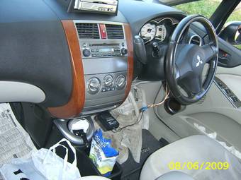 2003 Mitsubishi Colt Images