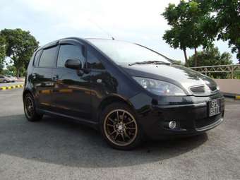 2004 Mitsubishi Colt