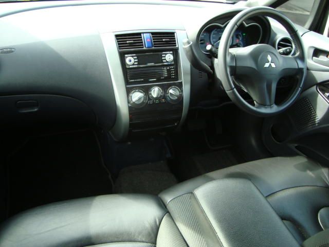 2004 Mitsubishi Colt
