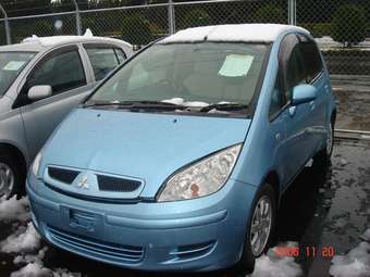 2004 Mitsubishi Colt