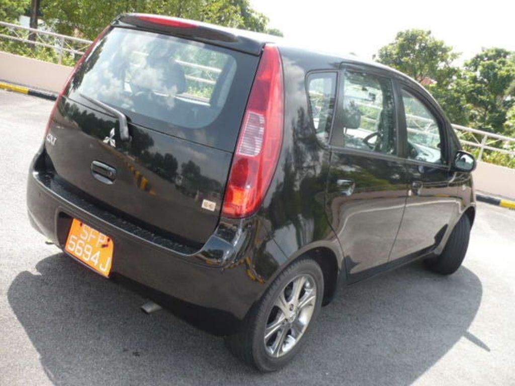 2004 Mitsubishi Colt