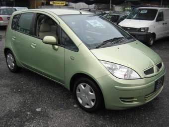 2004 Mitsubishi Colt