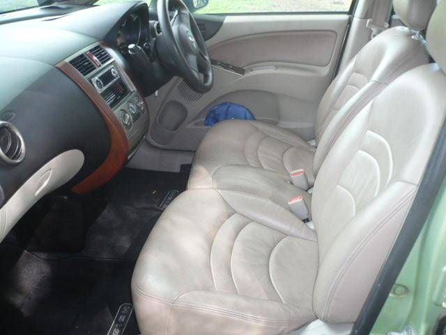 2004 Mitsubishi Colt
