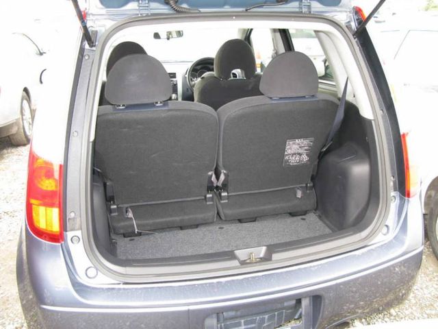 2004 Mitsubishi Colt
