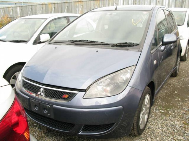 2004 Mitsubishi Colt