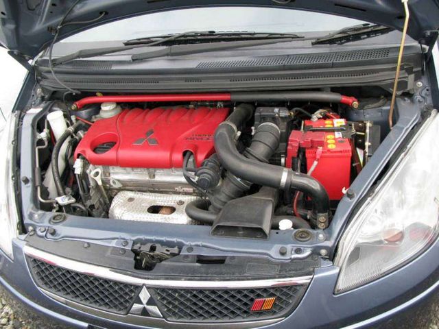 2004 Mitsubishi Colt